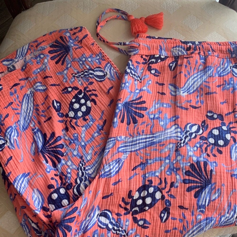Coral Tropical Print Capri Style